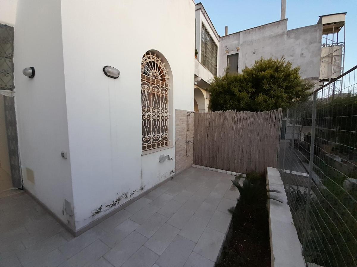Sweet Home Leverano Exterior photo